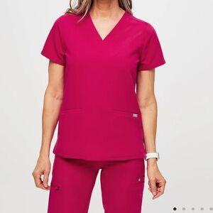 Casma Three Pocket Scrub Pocket